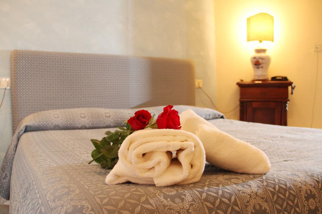 Gemini Camere E Suites Grosseto Pokoj fotografie