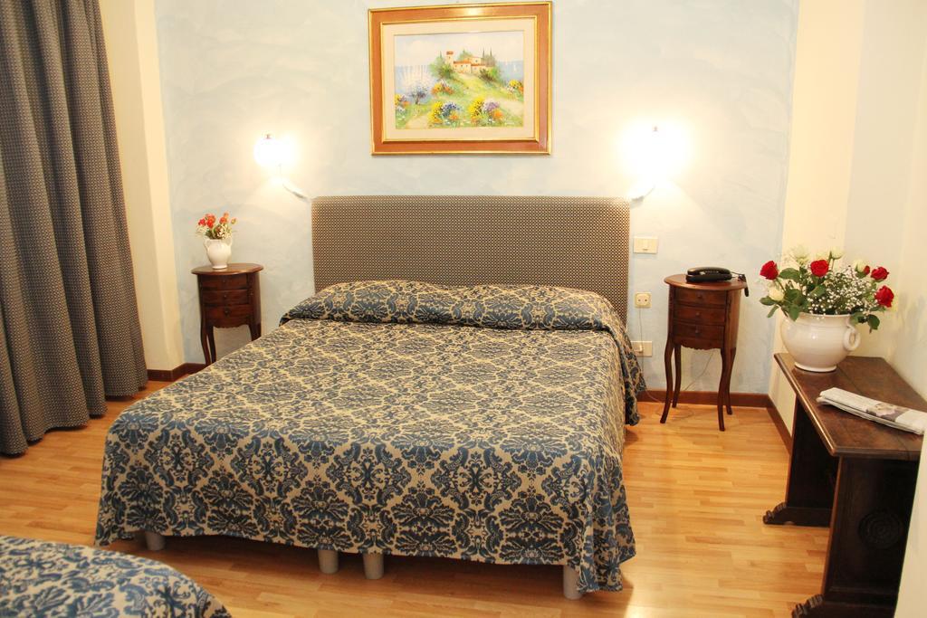 Gemini Camere E Suites Grosseto Exteriér fotografie